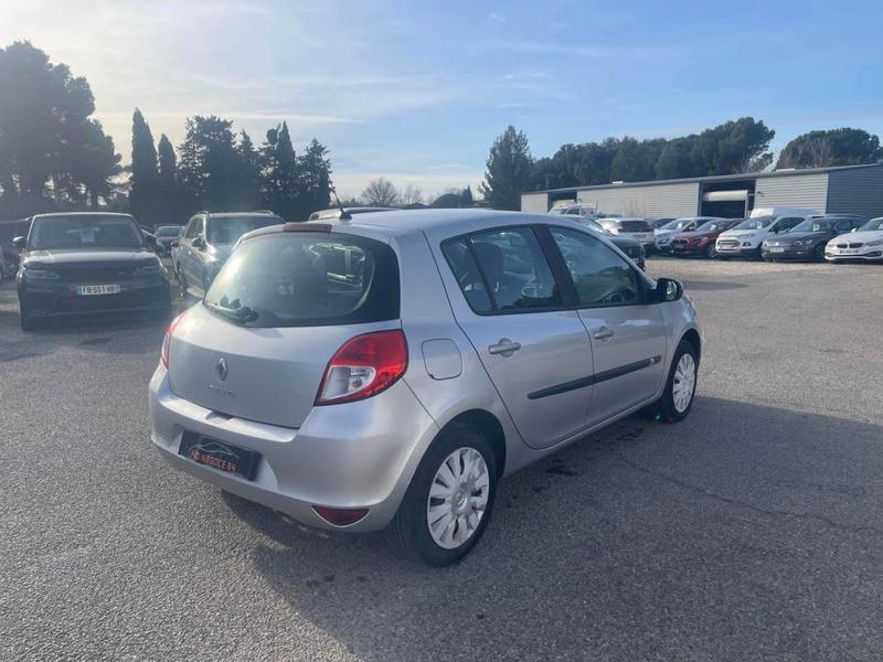 Renault Clio III Authentique 1.5dci 70