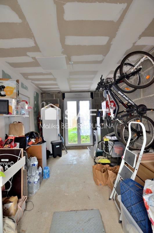 Maison - 98 m² - 4 pièces