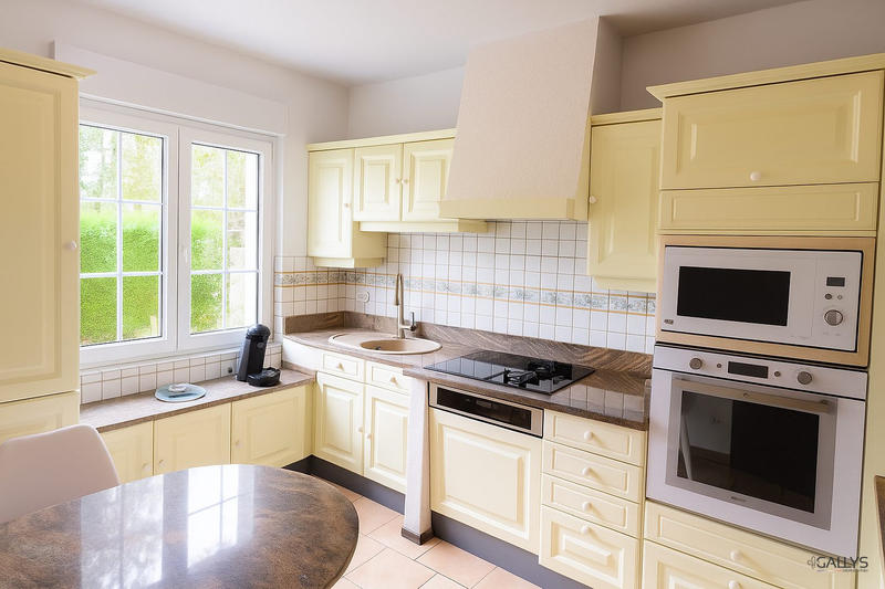 Maison - 87 m² - 4 pièces