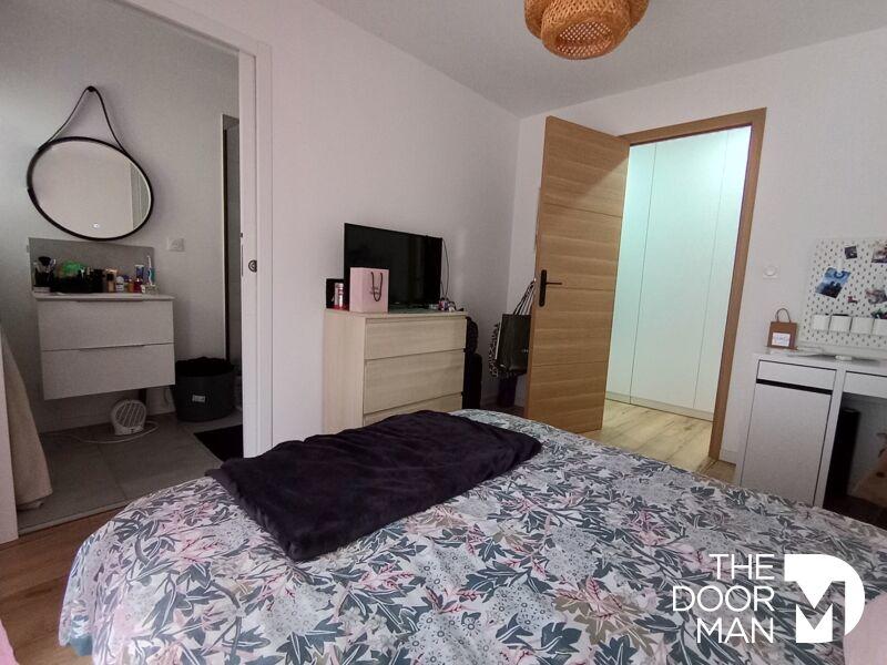 Maison - 137 m² - 6 pièces