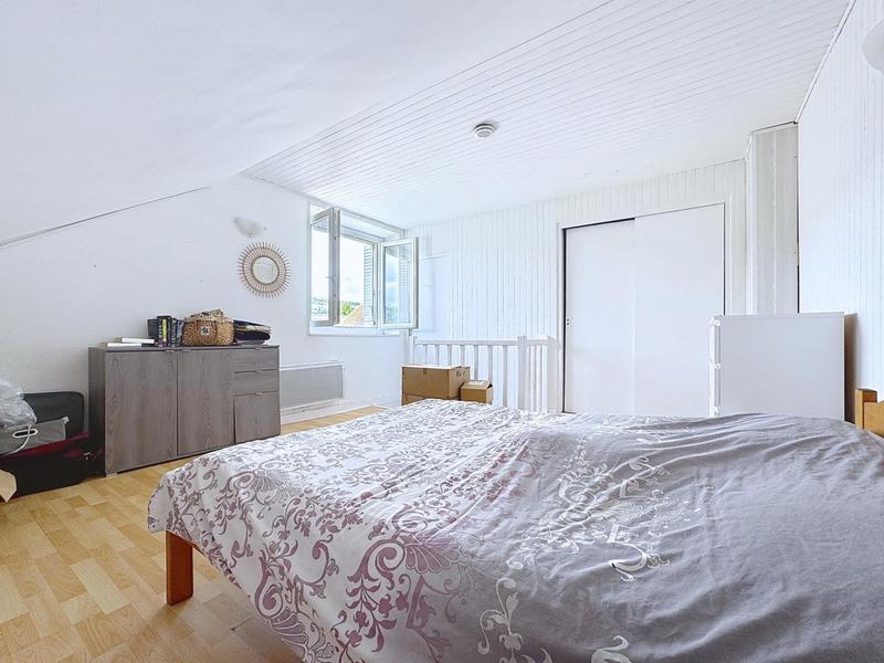 Maison - 94 m² - 6 pièces