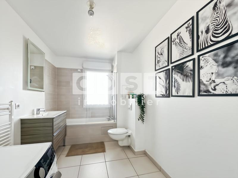 Appartement - 76 m² - 4 pièces