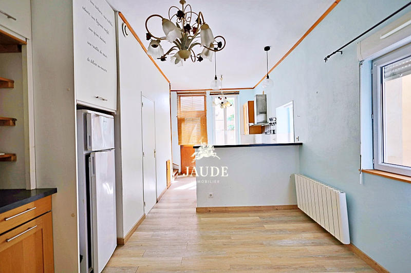 Maison - 102 m² - 6 pièces