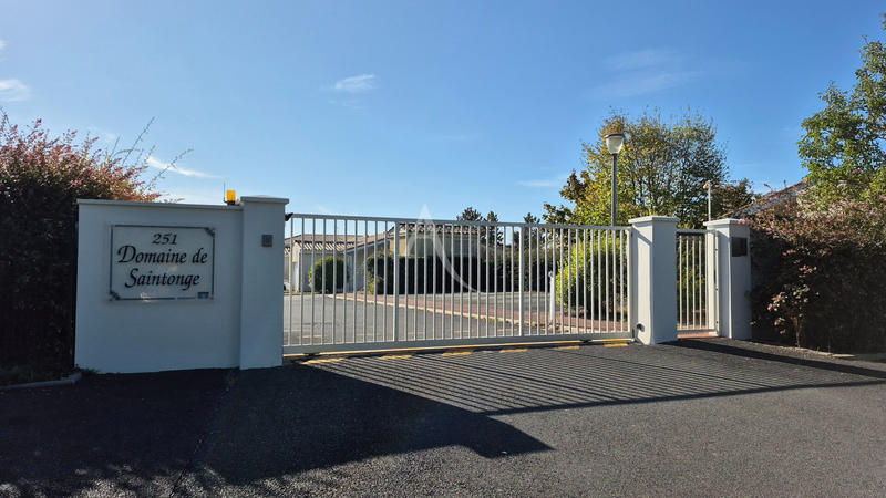 Maison - 64 m² - 4 pièces