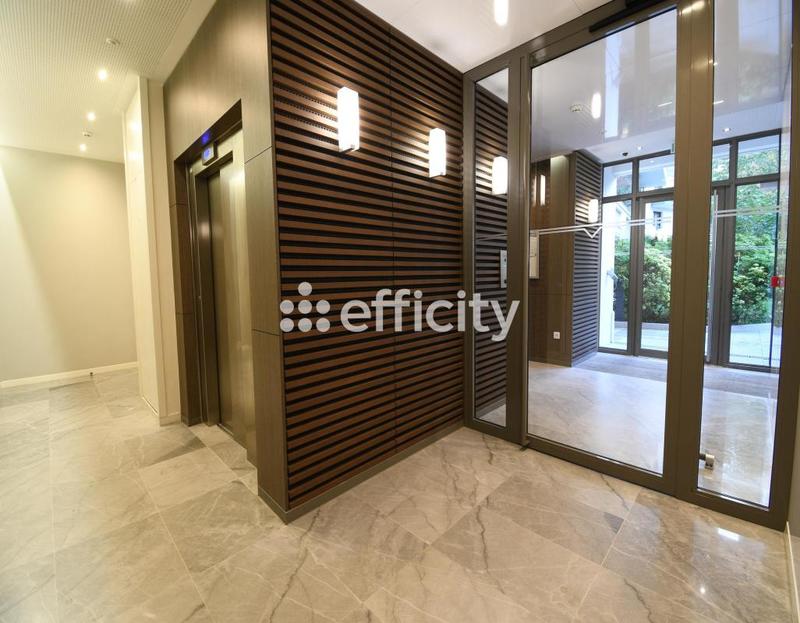 Appartement - 93 m² - 4 pièces