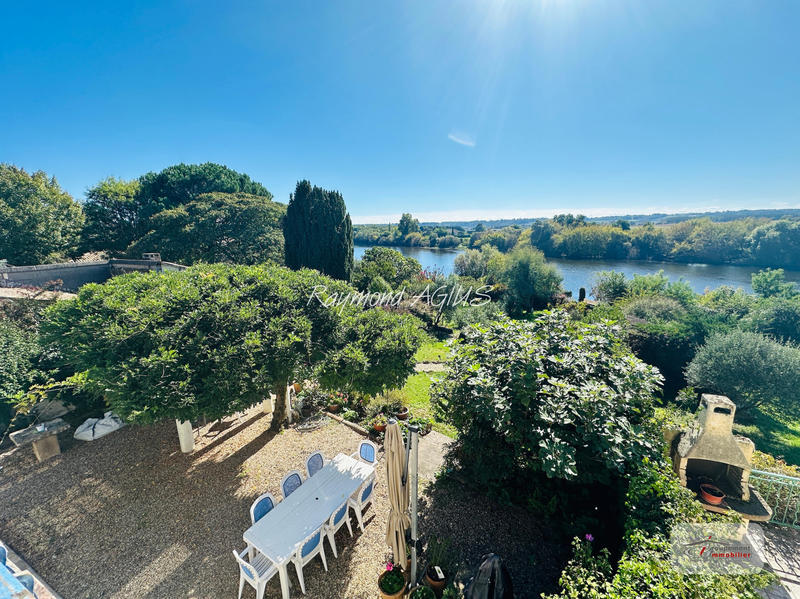 Maison de village - 276 m² - 11 pièces