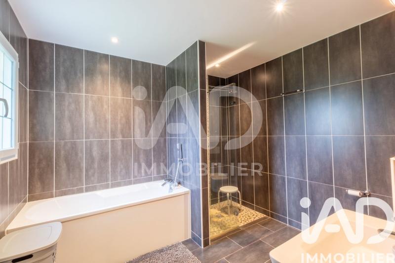 Maison - 176 m² - 6 pièces