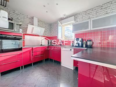 Maison - 115 m² - 5 pièces