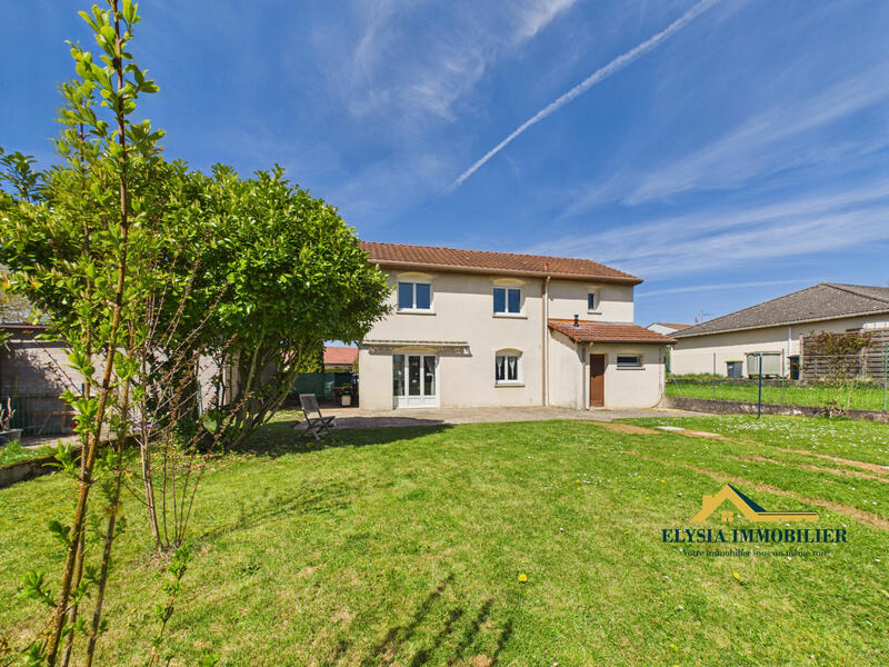 Maison - 119 m² - 5 pièces