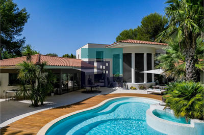 Villa - 420 m² - 7 pièces