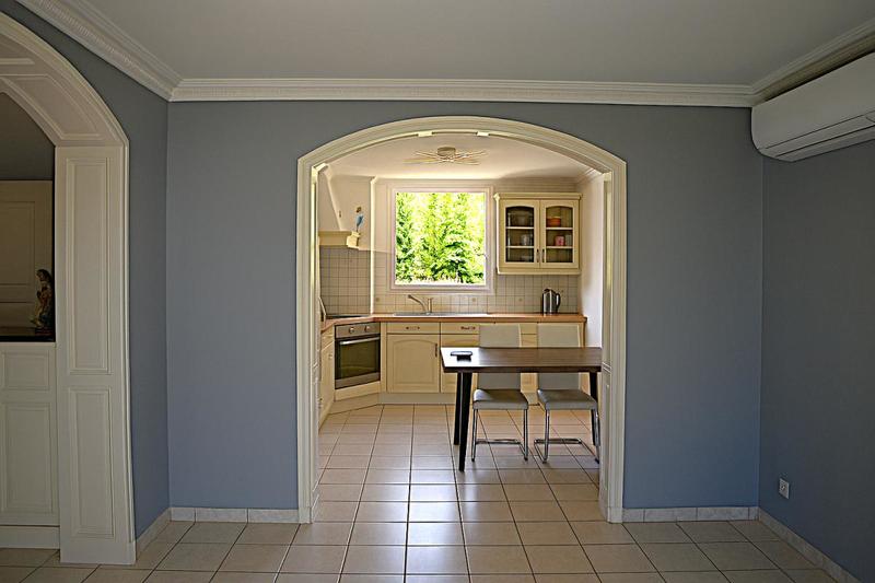 Maison - 93 m² - 5 pièces