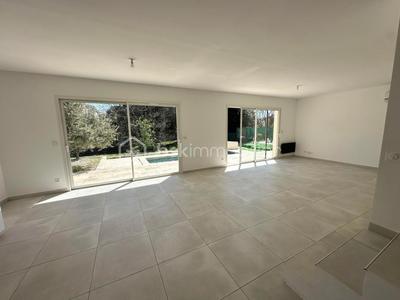 Villa - 103 m² - 4 pièces