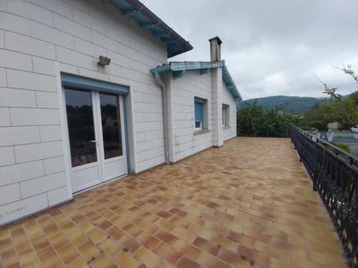 Maison - 147 m² - 7 pièces