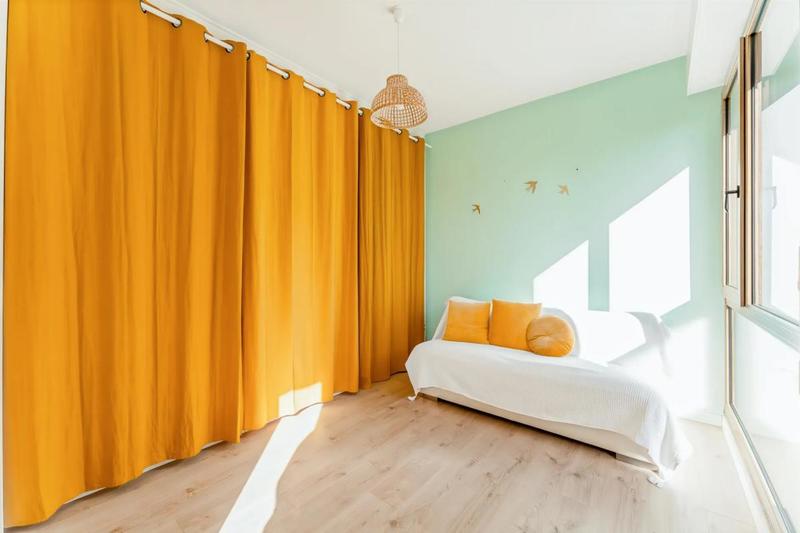 Appartement - 100 m² - 4 pièces