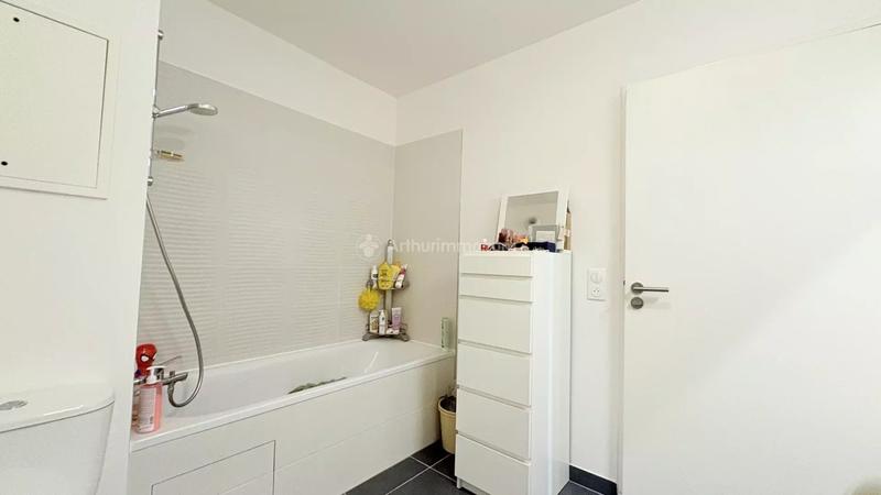 Appartement - 105 m² - 5 pièces