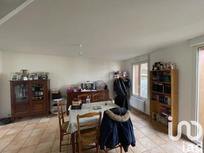 Maison - 138 m² - 9 pièces