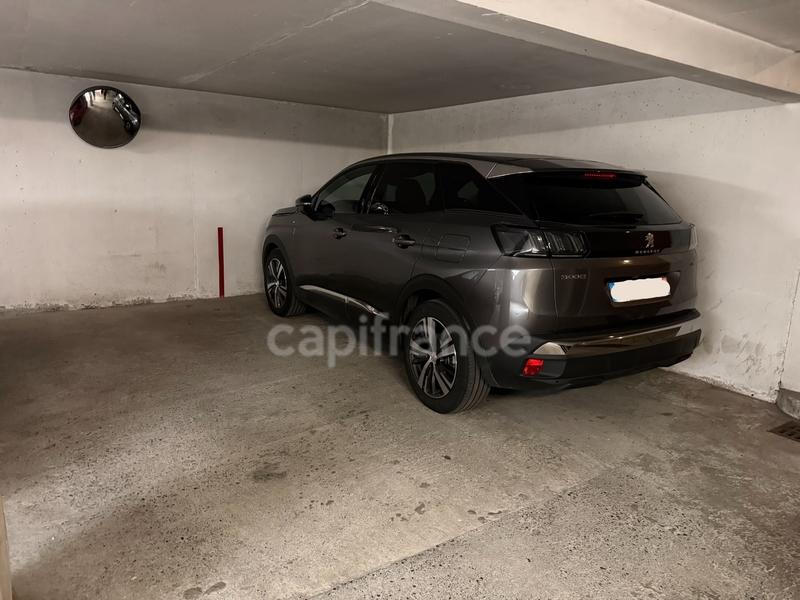 Appartement - 98 m² - 4 pièces