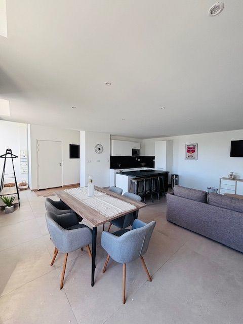 Appartement - 81 m² - 3 pièces