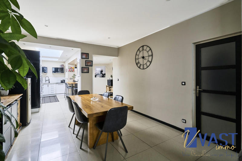 Maison - 135 m² - 5 pièces