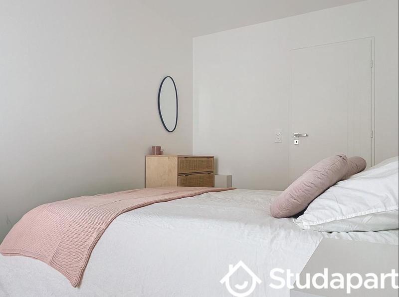 Chambre - 16 m² - 1 pièce