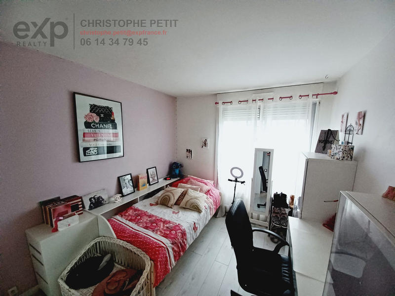 Appartement - 100 m² - 4 pièces