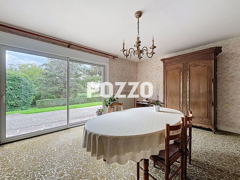 Maison - 169 m² - 6 pièces