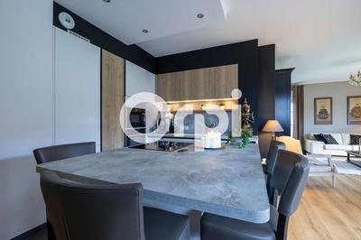 Appartement - 100 m² - 4 pièces