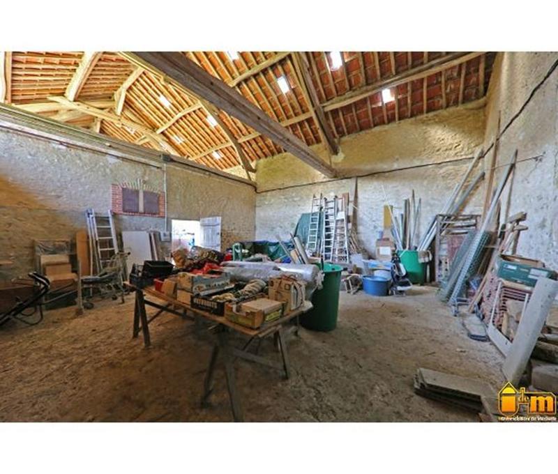 Propriété - 167 m² - 6 pièces