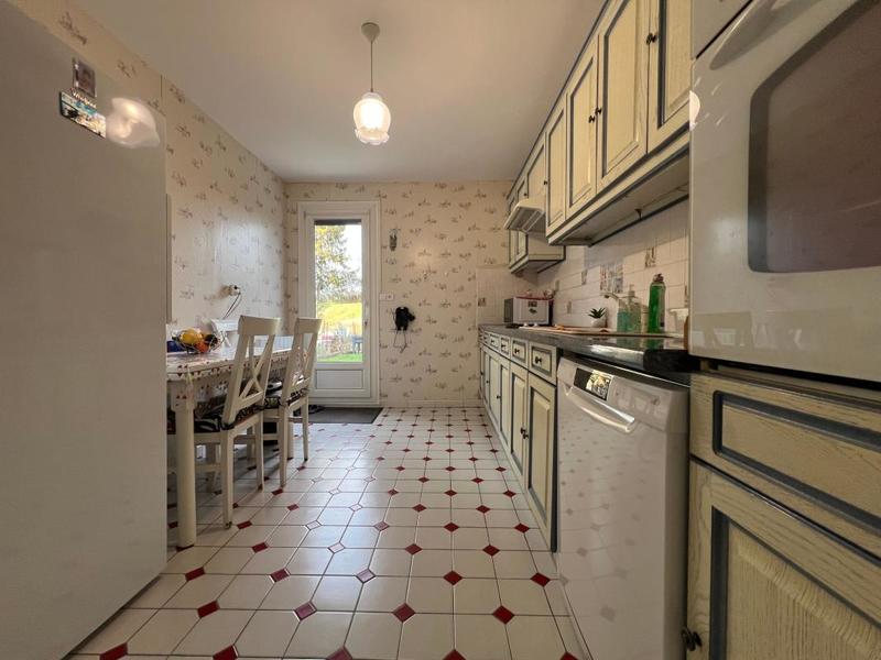 Maison - 105 m² - 6 pièces