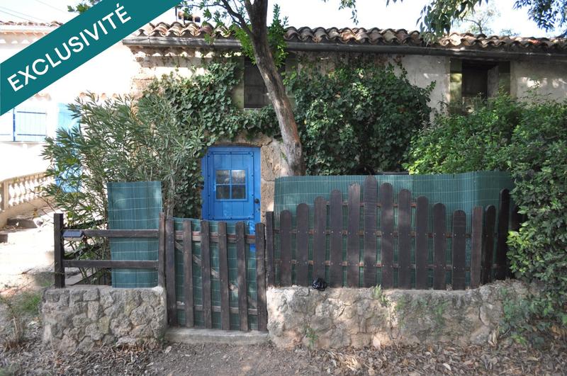 Maison - 362 m² - 10 pièces