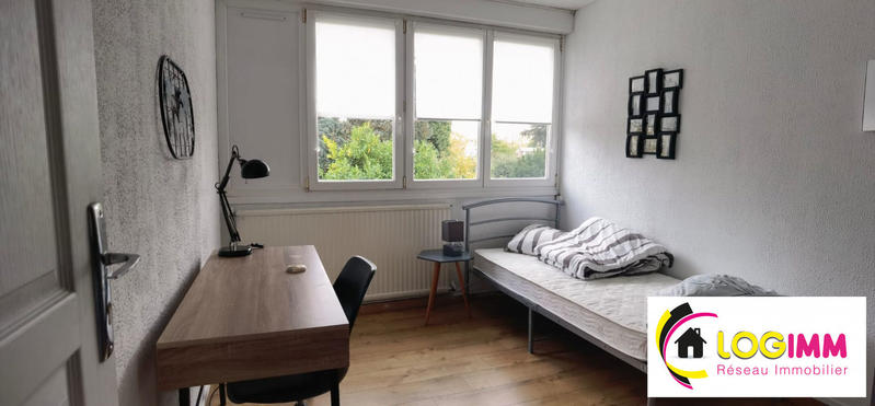 Maison - 102 m² - 7 pièces