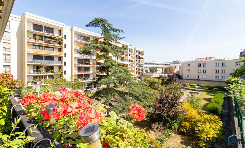 Appartement - 81 m² - 4 pièces