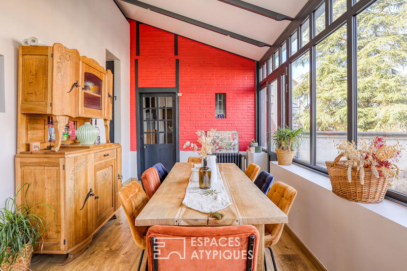 Maison - 278 m² - 11 pièces