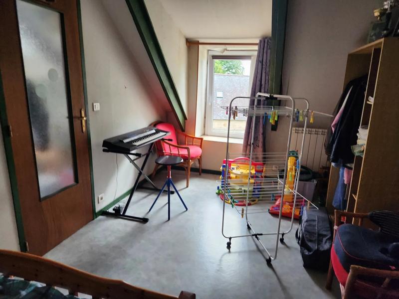 Maison - 102 m² - 5 pièces