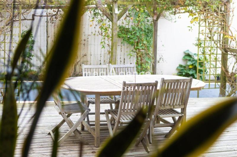 Maison - 190 m² - 6 pièces