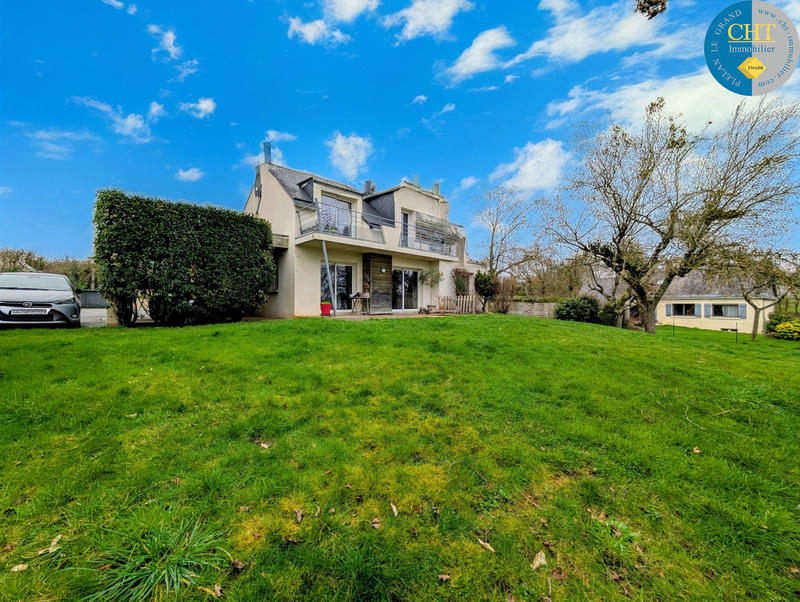 Maison - 156 m² - 7 pièces