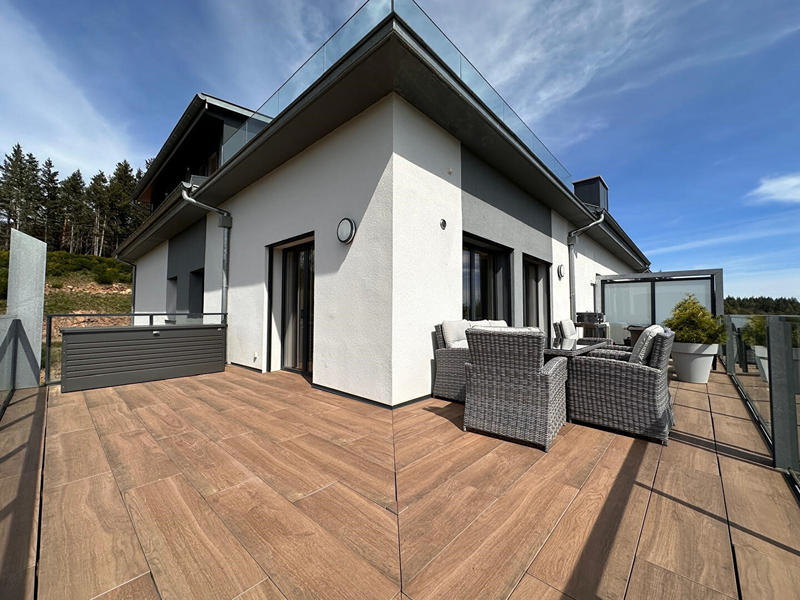 Appartement - 127 m² - 5 pièces