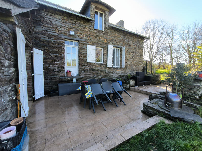 Propriété - 328 m² - 11 pièces