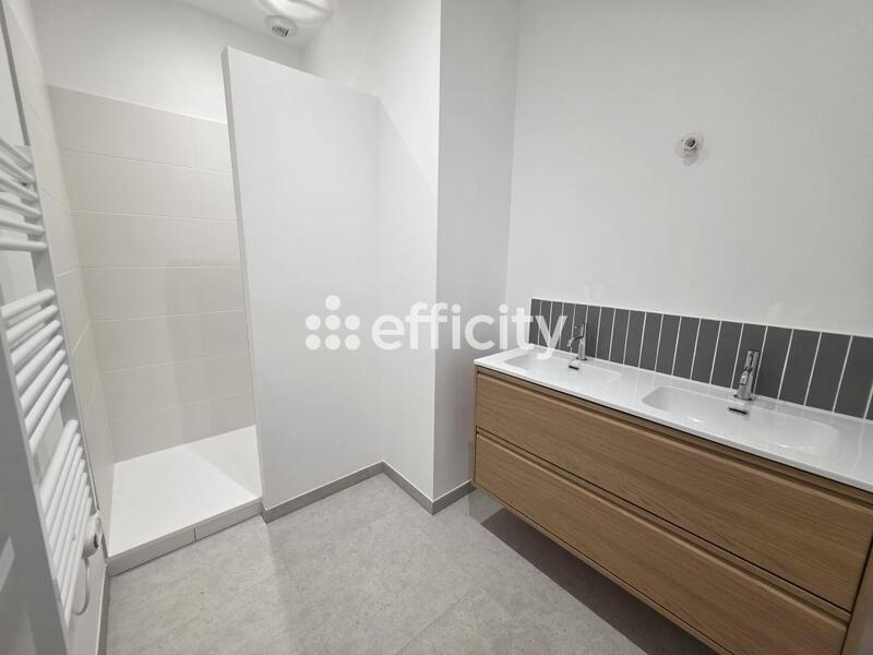 Appartement - 108 m² - 4 pièces