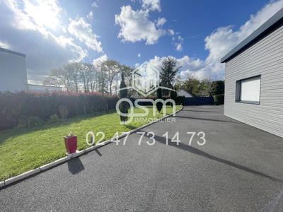 Maison - 166 m² - 5 pièces