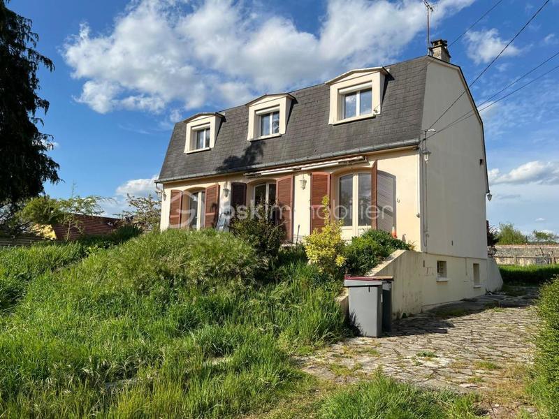 Pavillon - 140 m² - 7 pièces