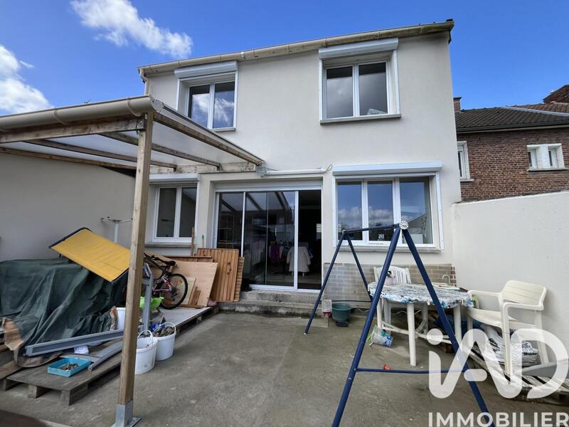 Maison de ville - 121 m² - 5 pièces