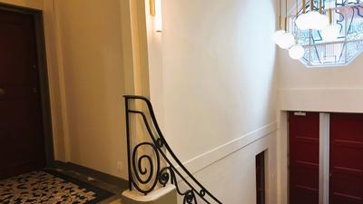 Appartement - 180 m² - 6 pièces