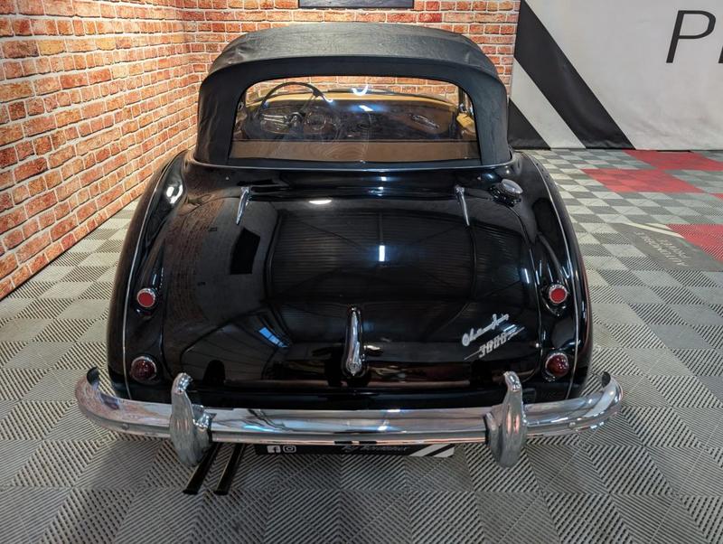 Austin-Healey 3000 Mk II Roadster