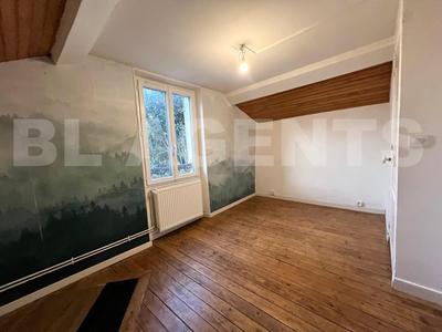 Maison de ville - 70 m² - 4 pièces