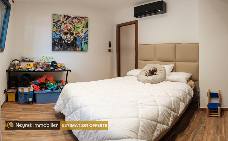 Appartement - 316 m² - 8 pièces