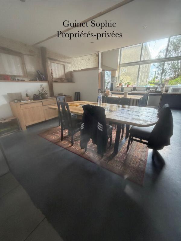 Maison - 185 m² - 7 pièces
