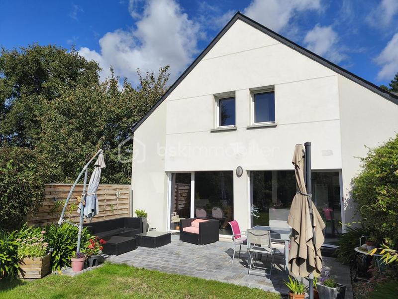 Maison - 112 m² - 4 pièces