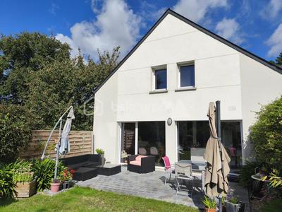 Maison - 112 m² - 4 pièces