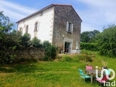 Maison - 126 m² - 5 pièces